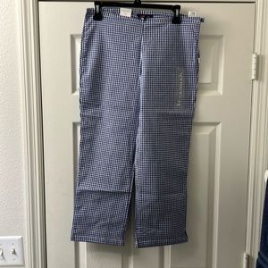 Brand new stretch cropped pants